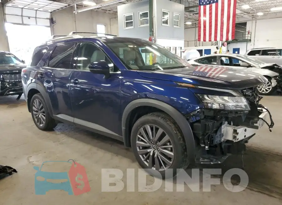 5N1DR3CD4PC267945 Photo# 4