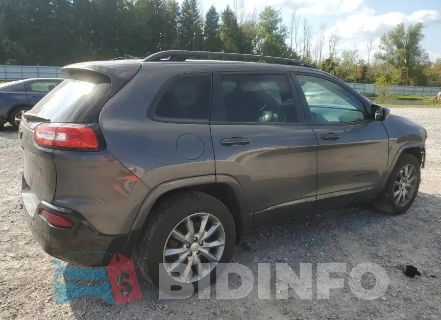 1C4PJMCB1JD604215 Photo# 3