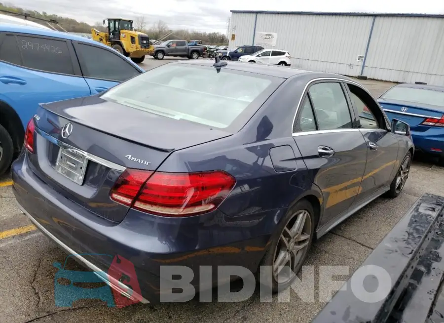 WDDHF8JB8FB087746 Photo# 3
