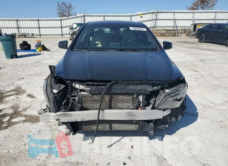 WDDSJ4EB0FN203981 Photo# 5