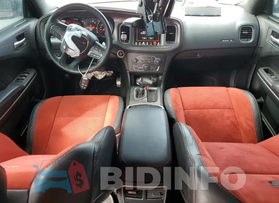 2C3CDXGJ4PH699023 Photo# 8
