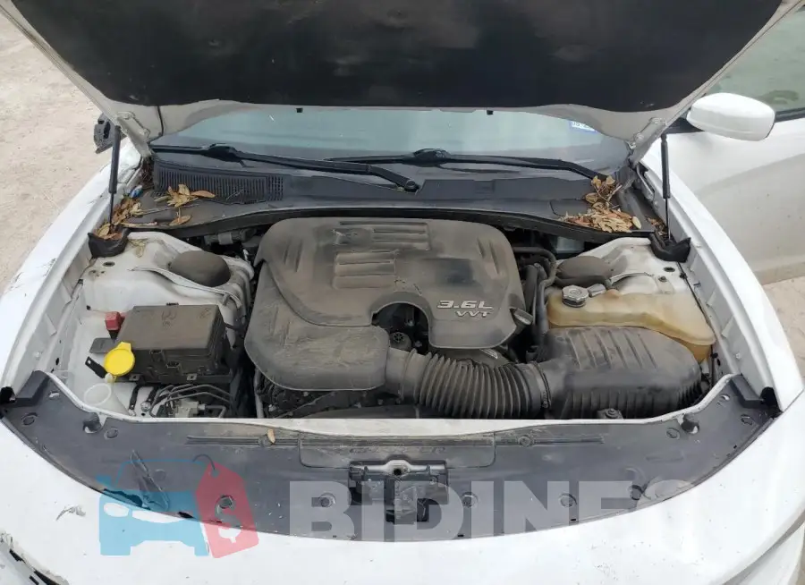 2C3CDXJG2KH758043 Photo# 11