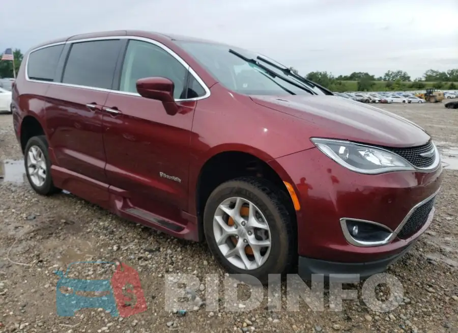 2C4RC1FG2LR108817 Photo# 4