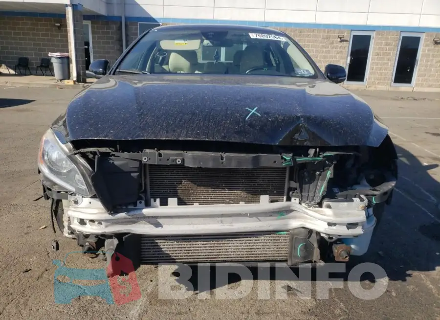 YV1612TB4F1308964 Photo# 5