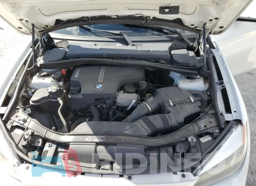 WBAVM1C54FV315349 Photo# 12