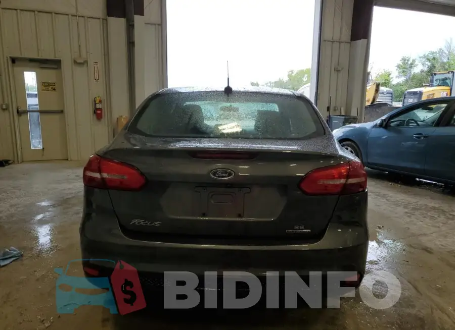 1FADP3F22FL205887 Photo# 6