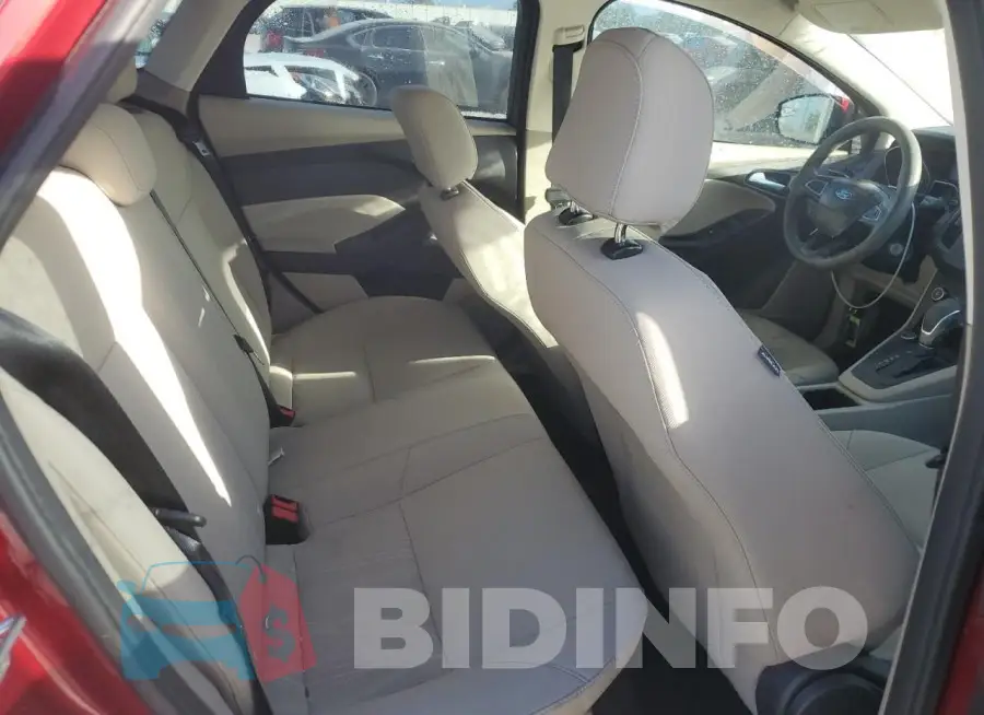 1FADP3F28HL338074 Photo# 10