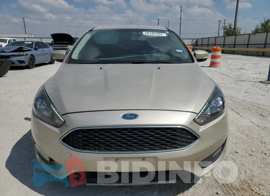 1FADP3M2XJL261555 Photo# 5