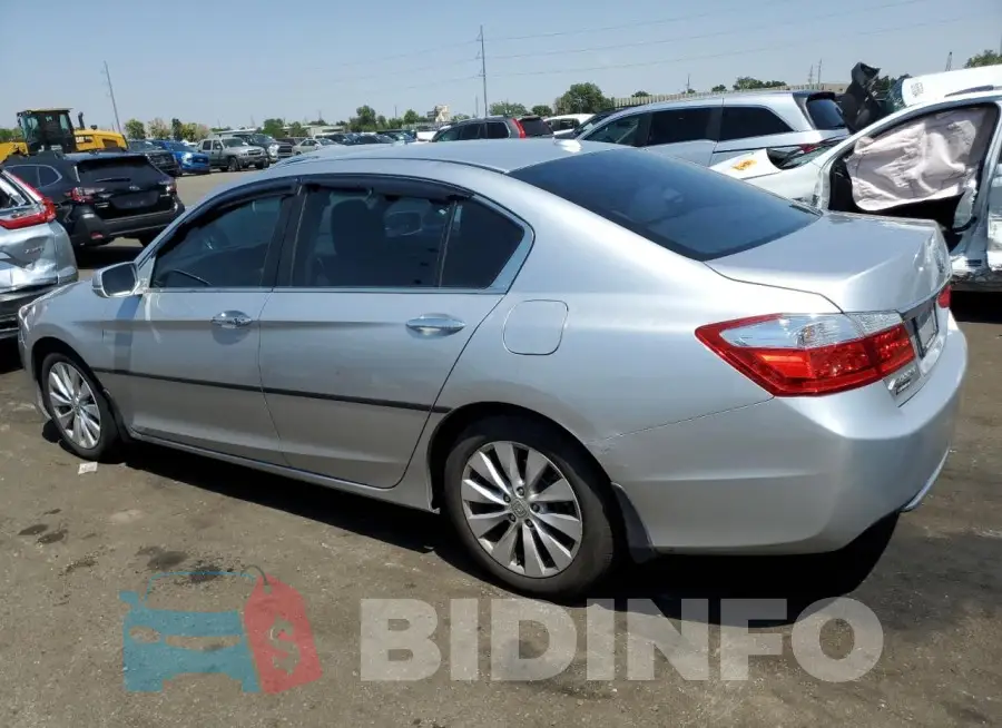 1HGCR2F80FA145880 Photo# 2