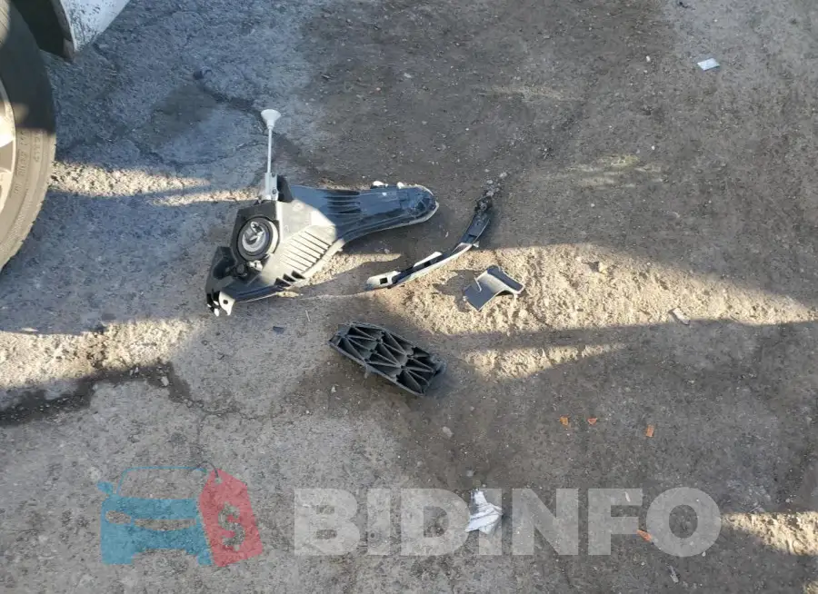 5NPDH4AE8GH747564 Photo# 12