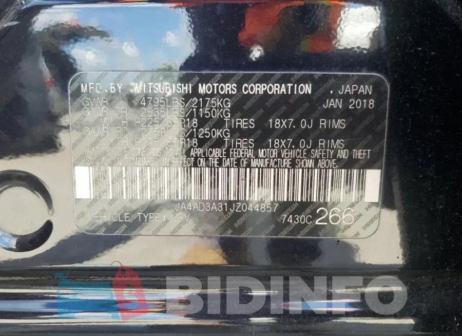 JA4AD3A31JZ044857 Photo# 14