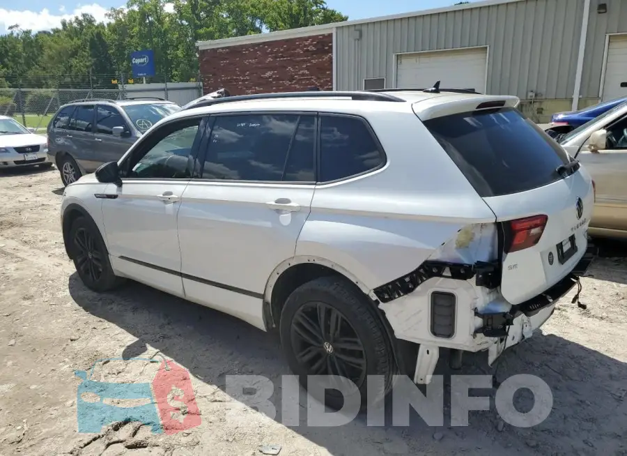 3VVCB7AX1NM131696 Photo# 2