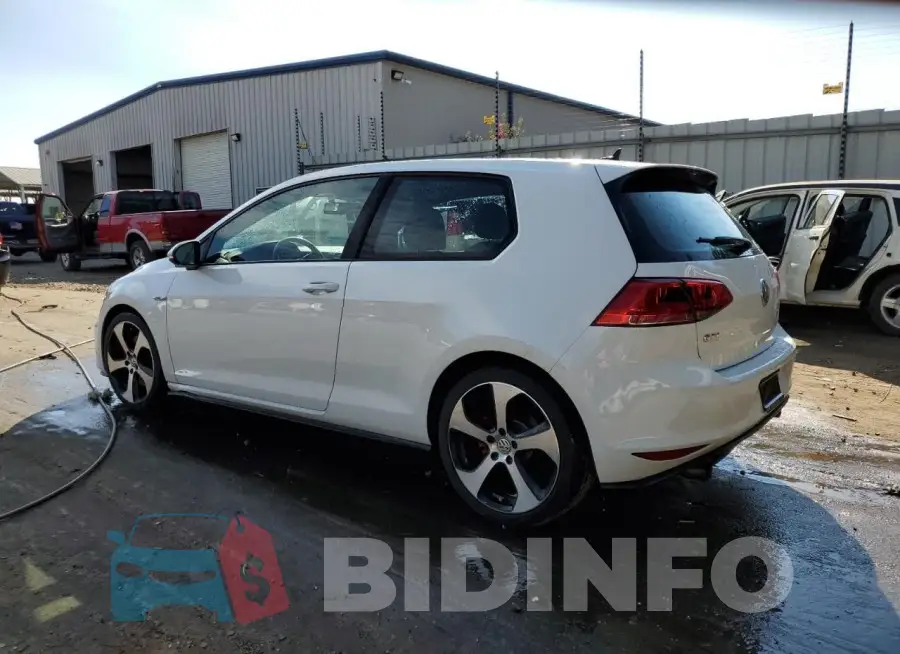3VWTT7AU8FM068659 Photo# 2