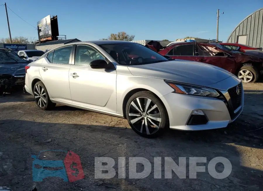 1N4BL4CV6NN304044 Photo# 4