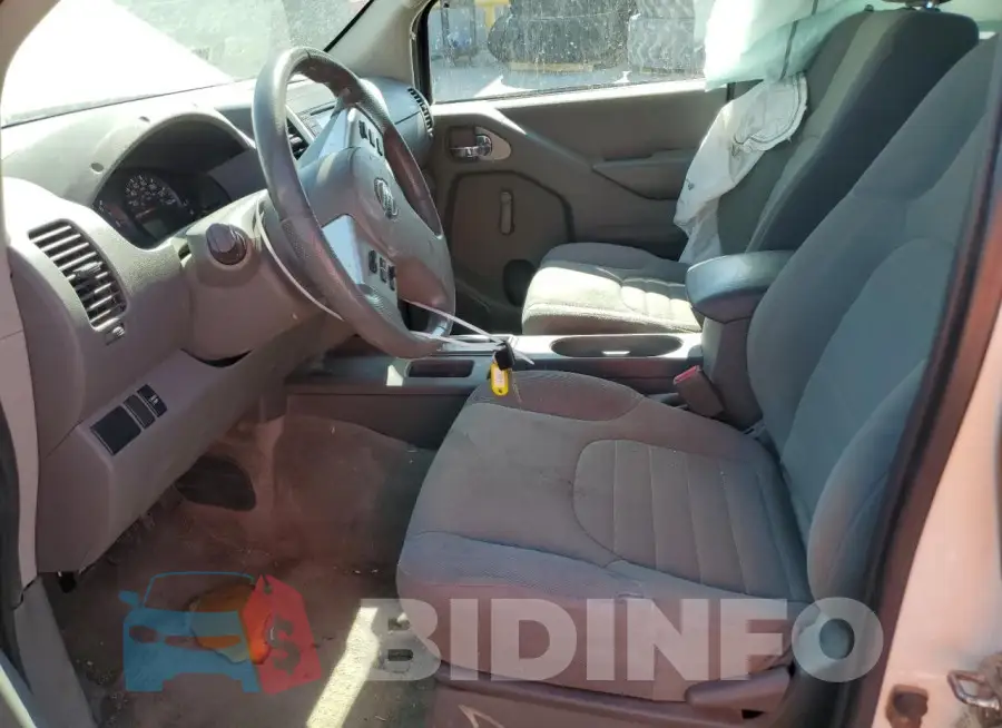 1N6BD0CT1JN710626 Photo# 7