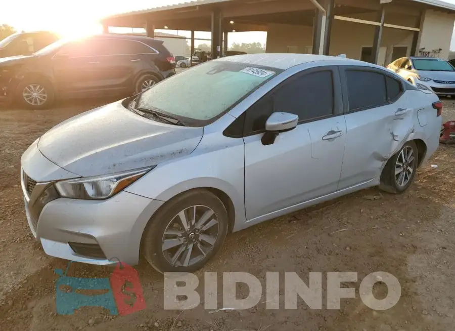 3N1CN8EV2ML855974 Photo# 1