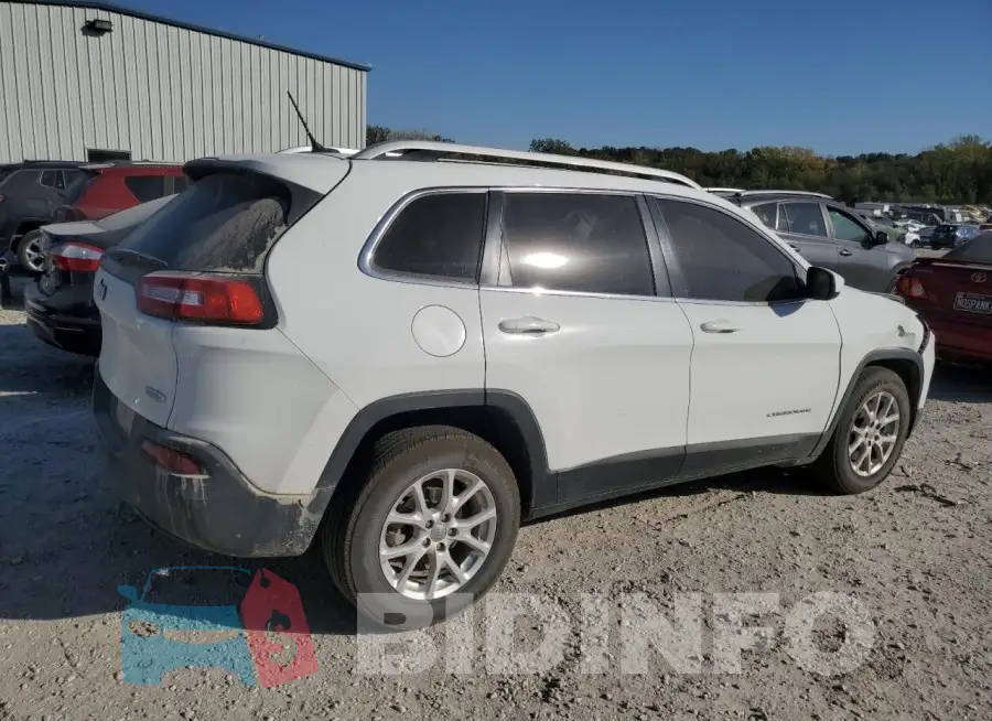 1C4PJLCB3FW655754 Photo# 3