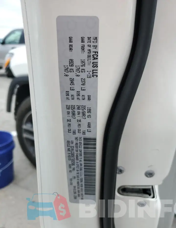 3C4NJCBB5KT692586 Photo# 13