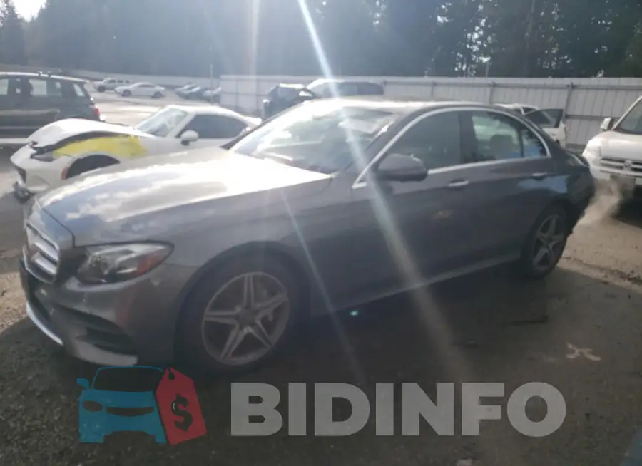 WDDZF4KB2JA371898 Photo# 1