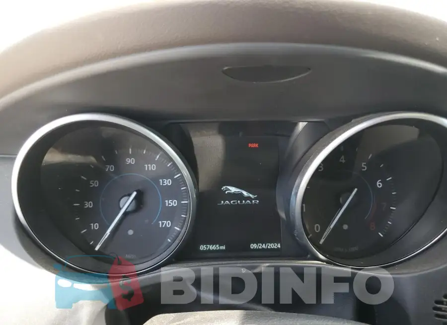 SADCK2BV2HA885761 Photo# 9