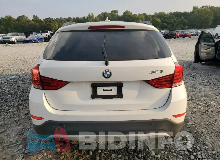 WBAVM1C50FV316093 Photo# 6