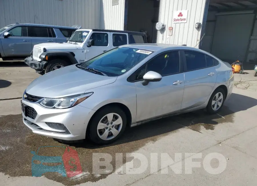 1G1BC5SM7J7128962 Photo# 1