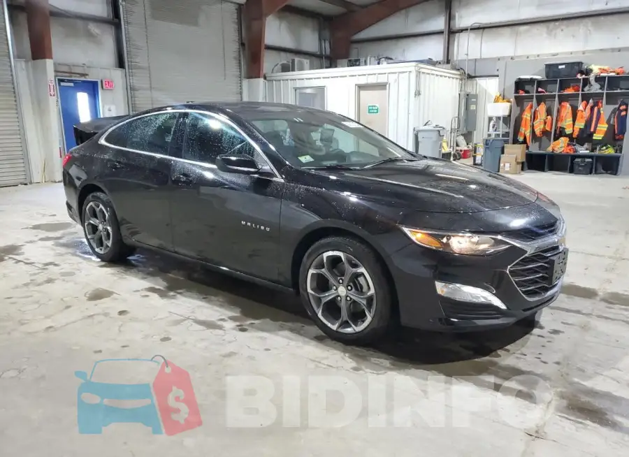 1G1ZD5ST8RF203110 Photo# 4