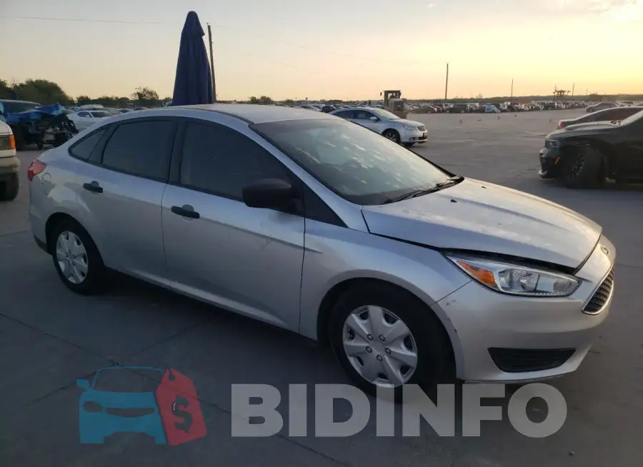 1FADP3E20GL359999 Photo# 4