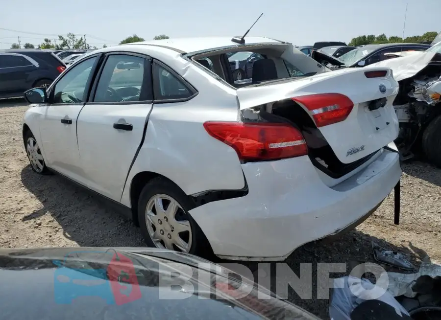 1FADP3E24GL203156 Photo# 2