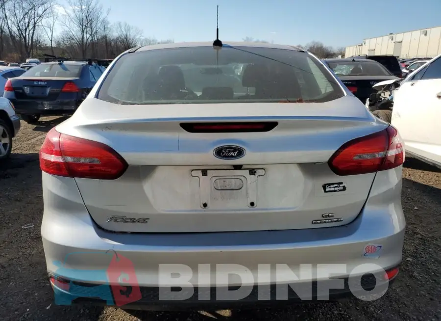 1FADP3F23GL263508 Photo# 6