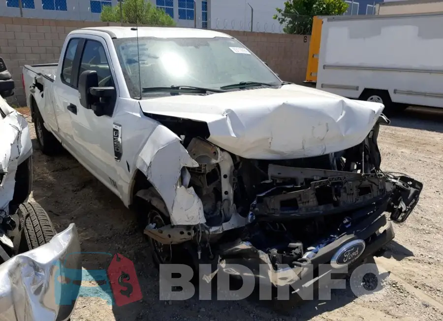 1FT8X3A60JEC12422 Photo# 4