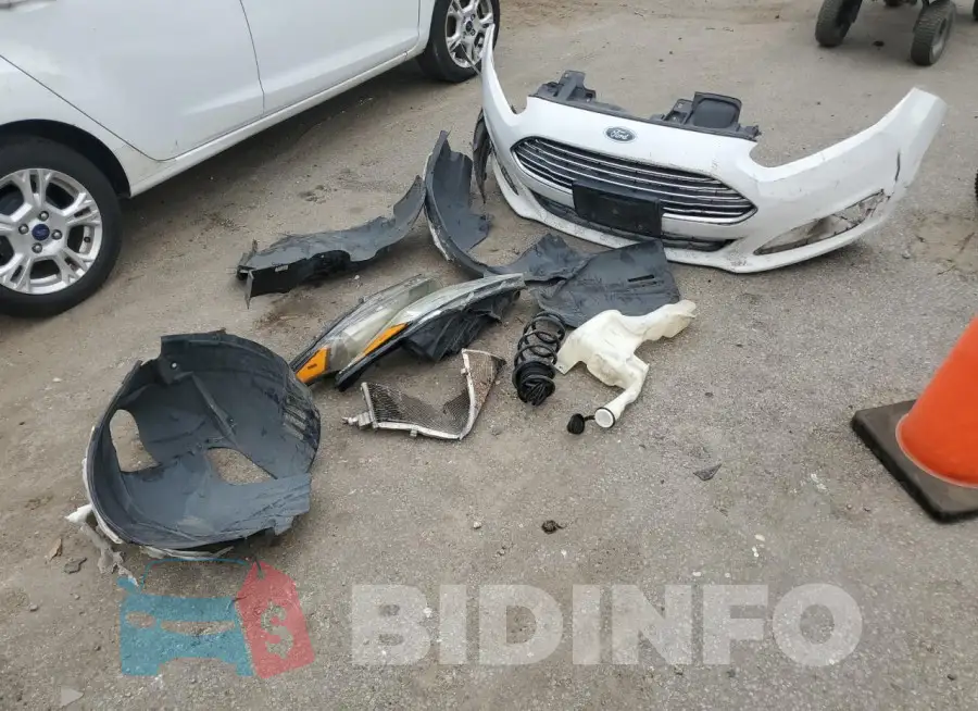 3FADP4EJ7FM148244 Photo# 13