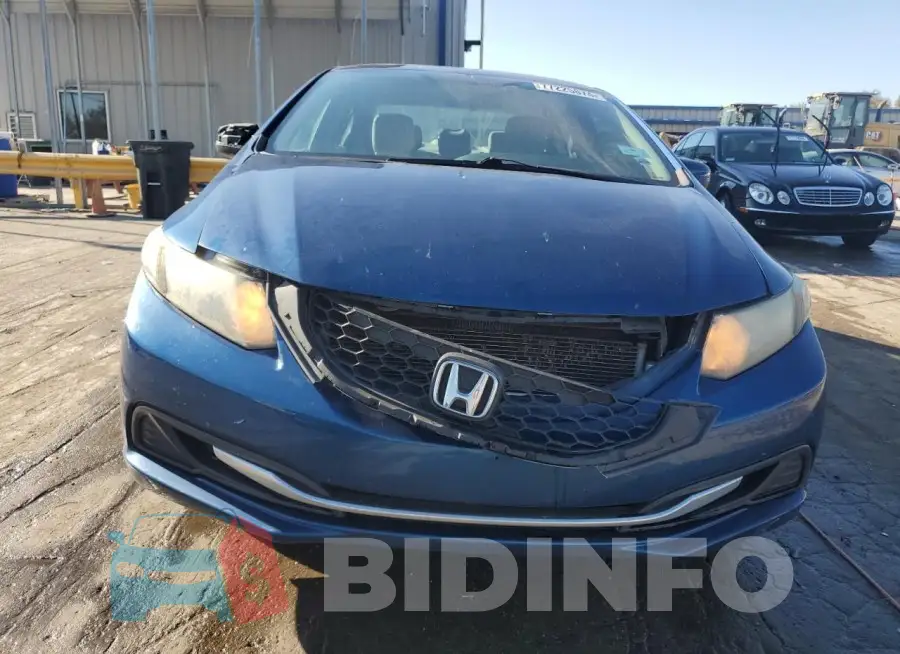 19XFB2F57FE023682 Photo# 5