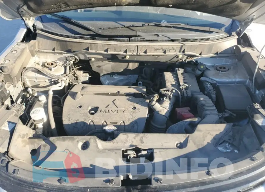 JA4AR3AU2LU021226 Photo# 11