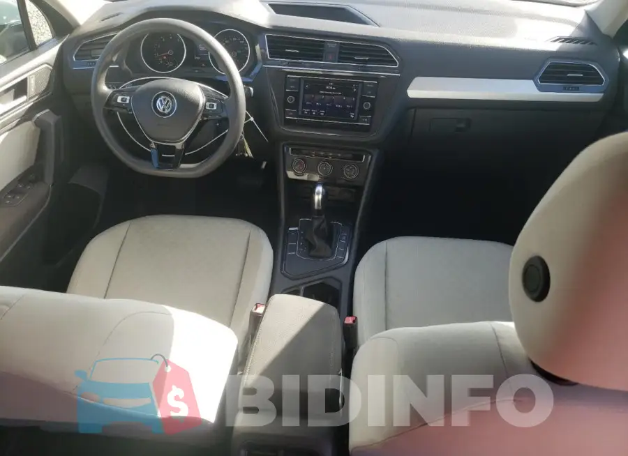 3VV1B7AX6KM164583 Photo# 8