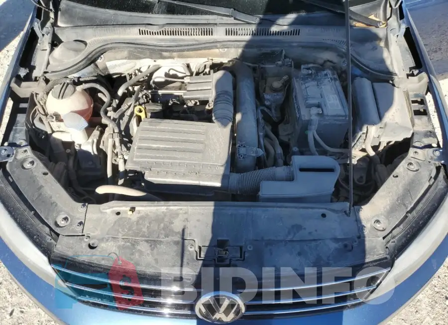 3VW167AJ1HM386582 Photo# 11