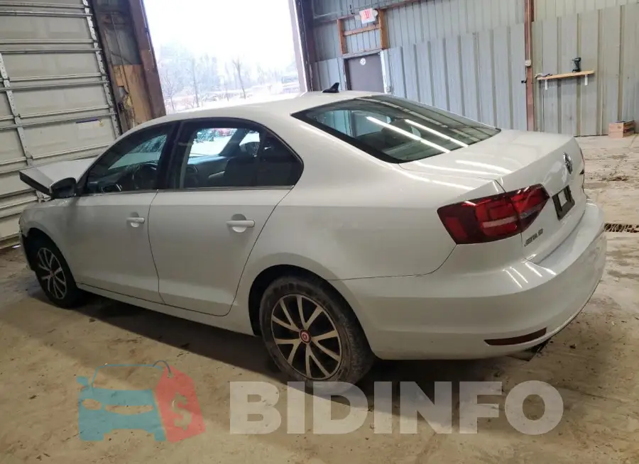 3VWB67AJ5HM272010 Photo# 2