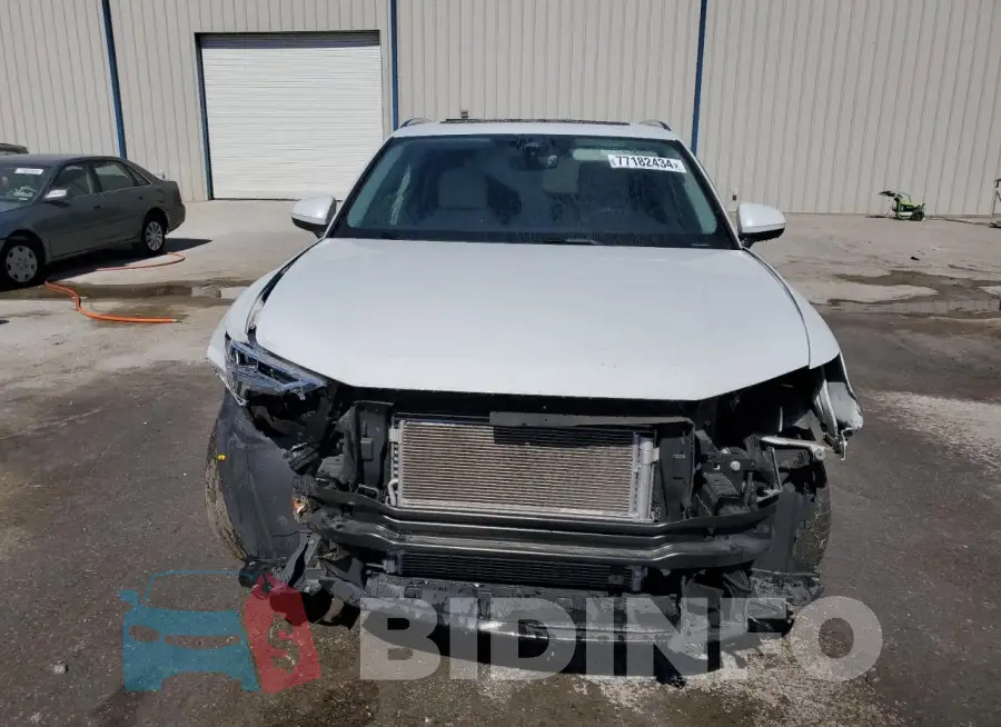 WA1EECF34N1124701 Photo# 5