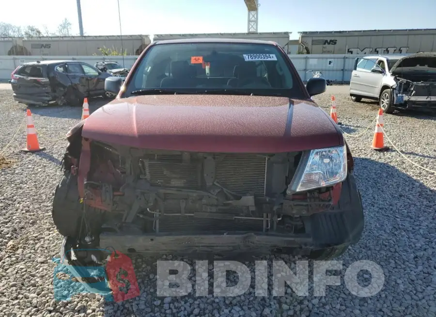 1N6BD0CT9GN742572 Photo# 5
