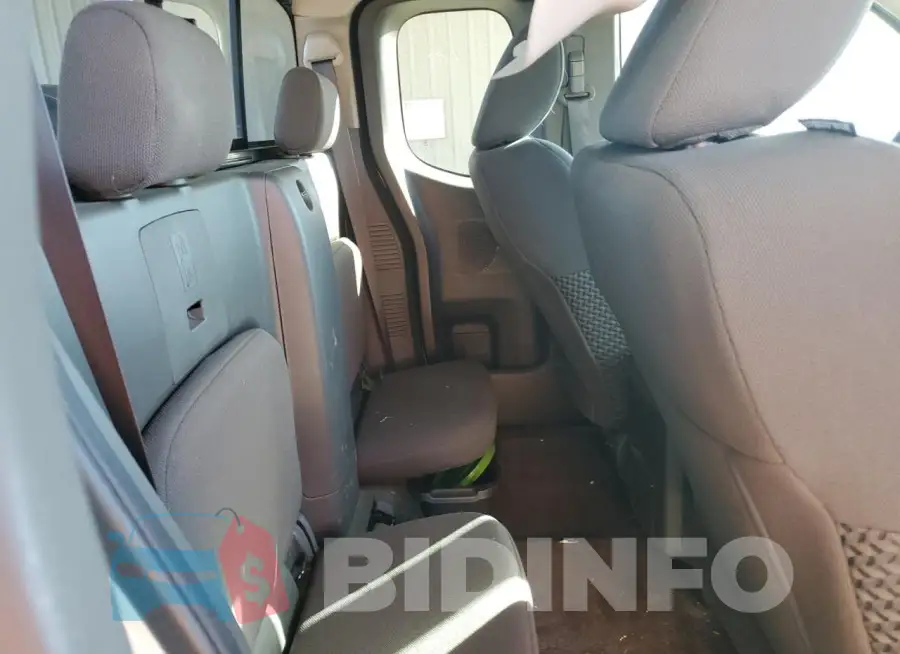 1N6BD0CT9JN748332 Photo# 10