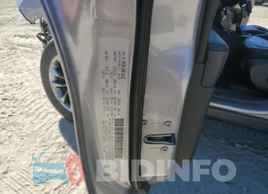 1C4PJMLB4KD271817 Photo# 14
