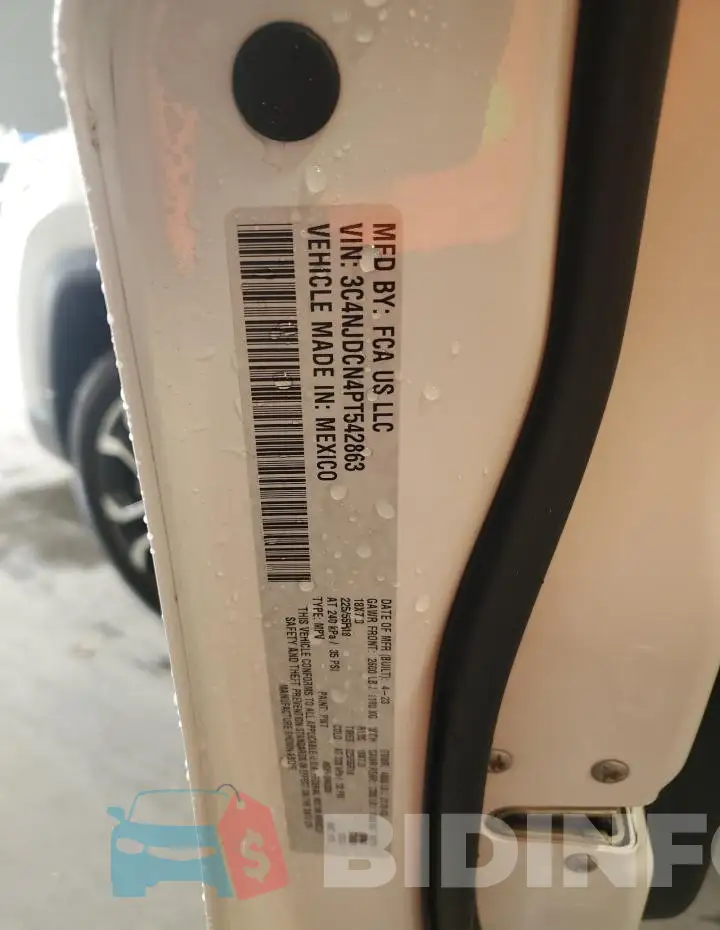 3C4NJDCN4PT542863 Photo# 12