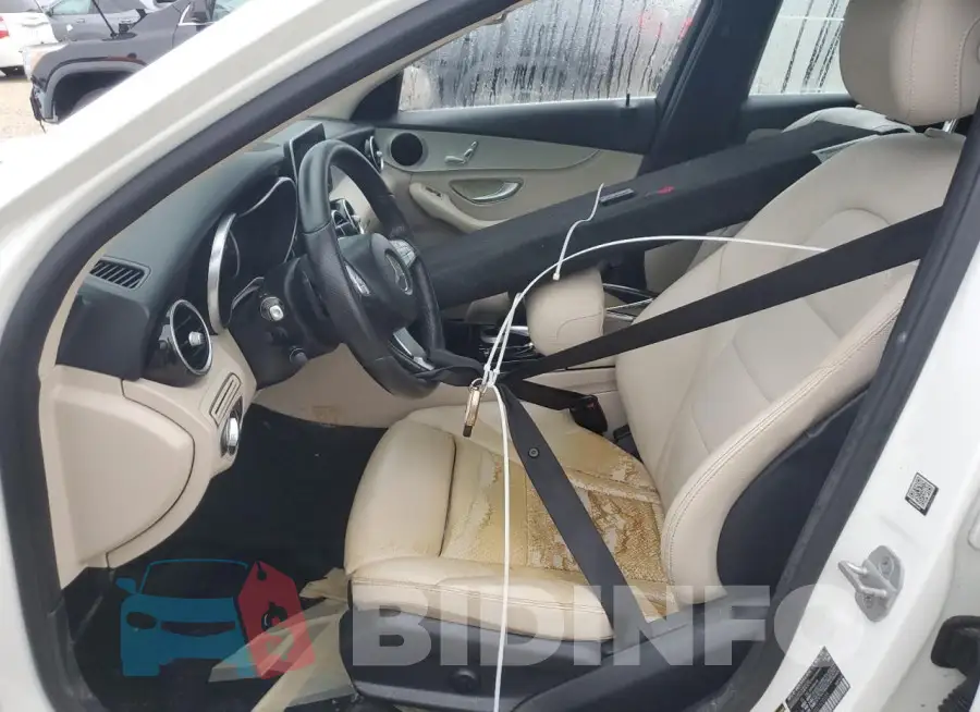 55SWF4JBXGU122035 Photo# 7