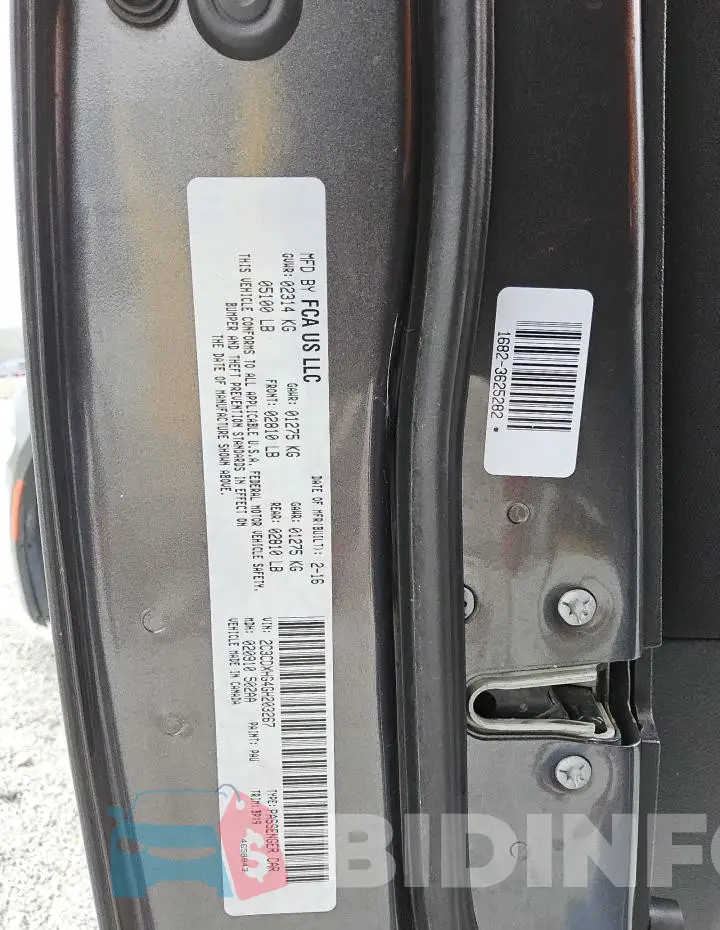 2C3CDXHG4GH203267 Photo# 12