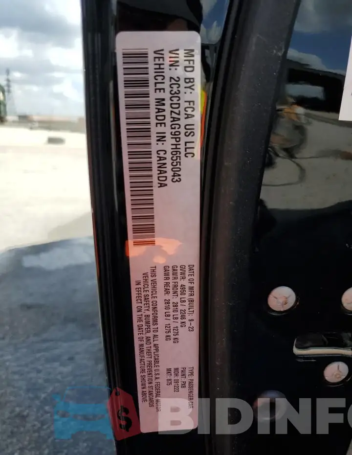 2C3CDZAG9PH655043 Photo# 12