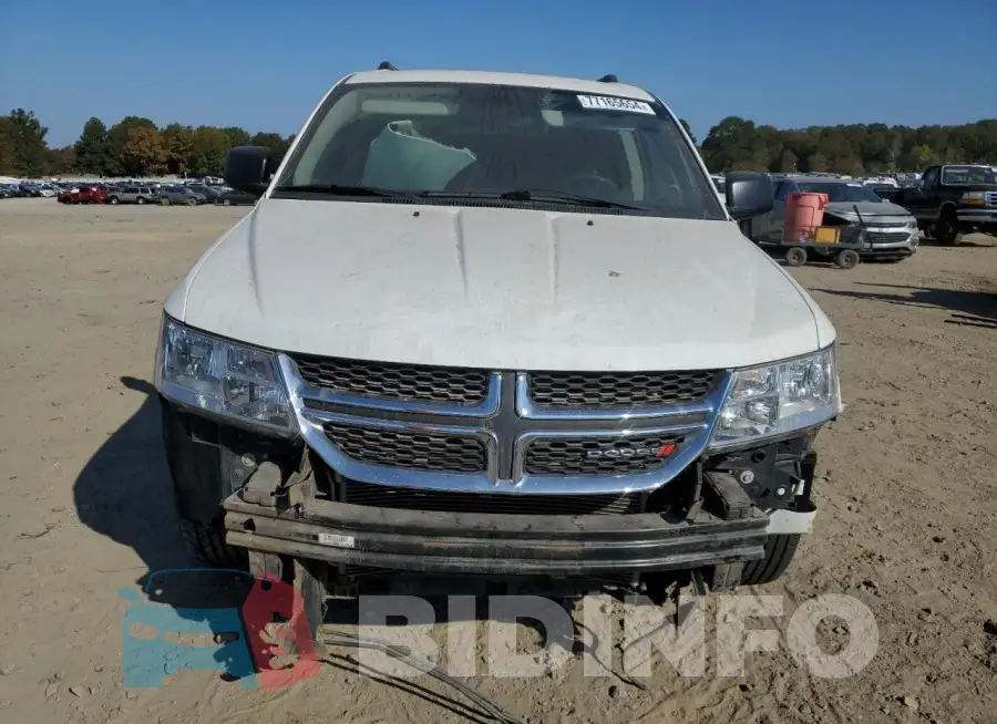 3C4PDCAB5HT581532 Photo# 5