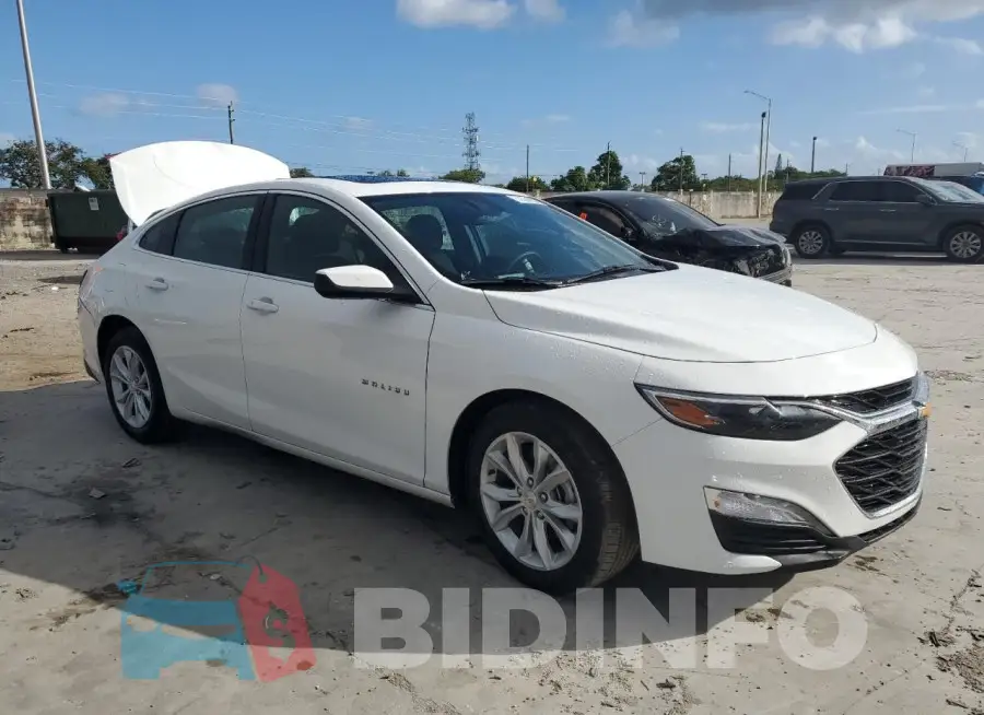 1G1ZD5ST4RF172857 Photo# 4