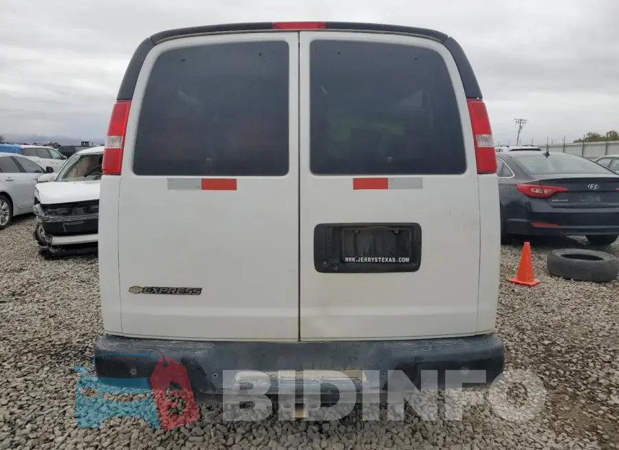 1GAZGNF73M1236963 Photo# 6