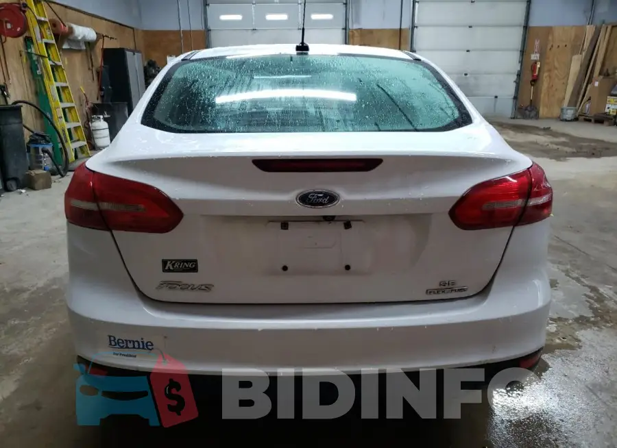 1FADP3F2XGL370099 Photo# 6