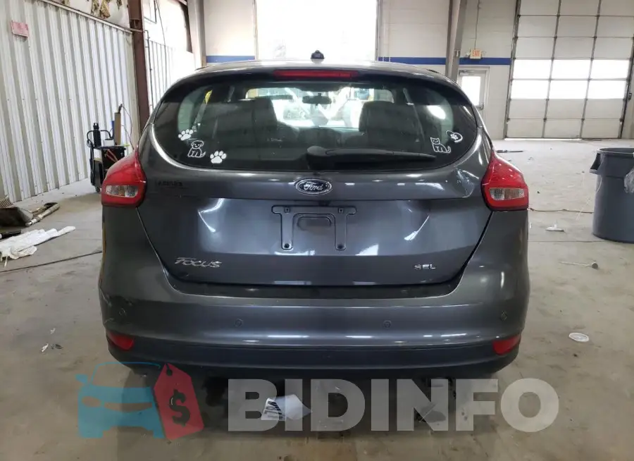 1FADP3M2XJL299187 Photo# 6